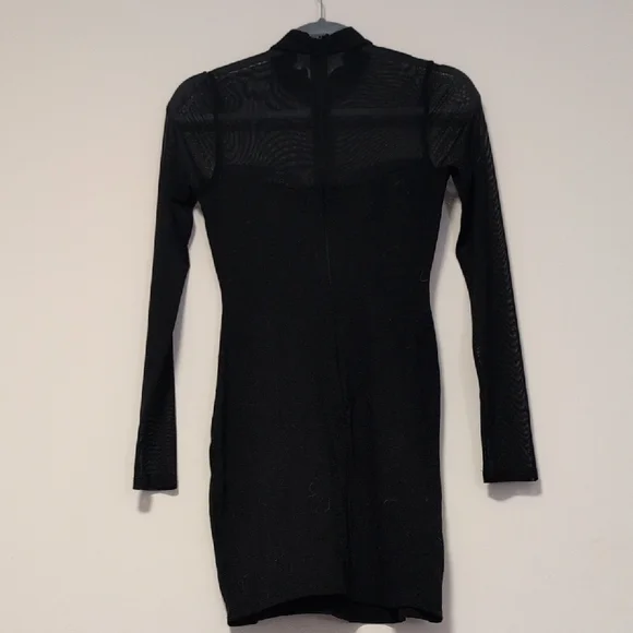 Black Long-Sleeve Mesh Yoke Bodycon Dress - Picture 3 of 6